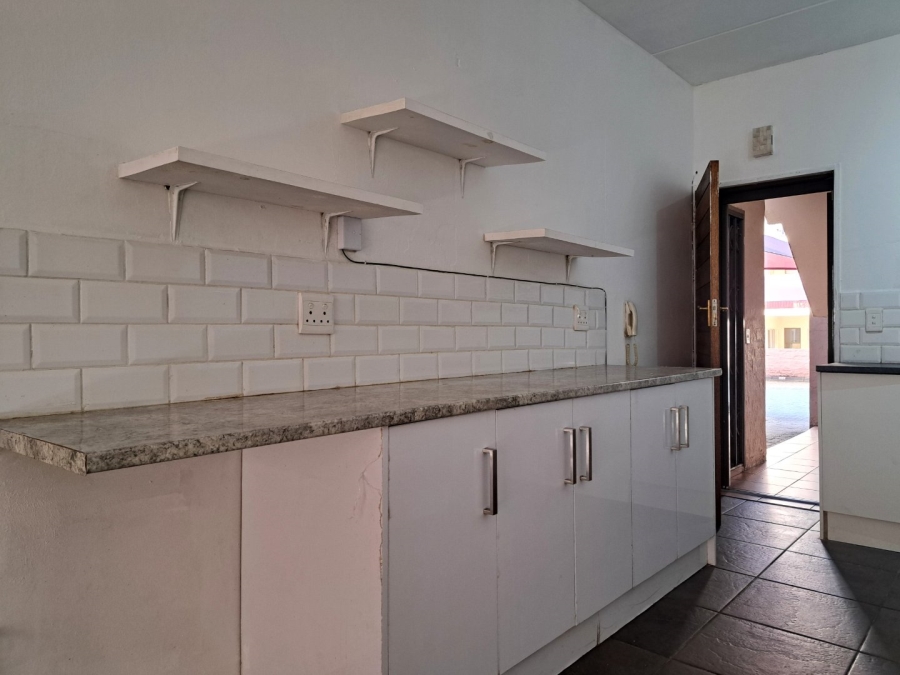 To Let 2 Bedroom Property for Rent in Northgate Gauteng