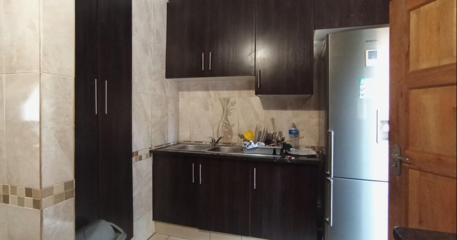 3 Bedroom Property for Sale in Thatchfield Glen Gauteng