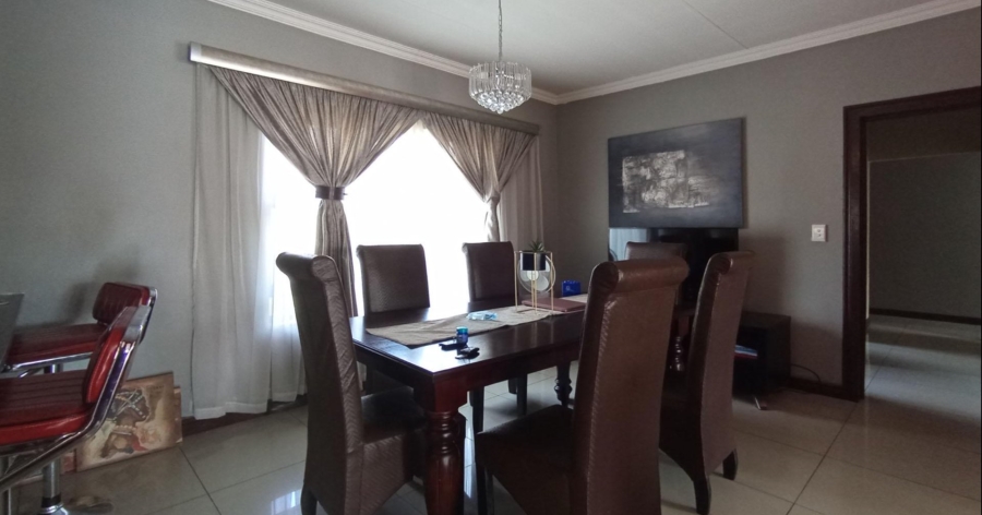 3 Bedroom Property for Sale in Thatchfield Glen Gauteng