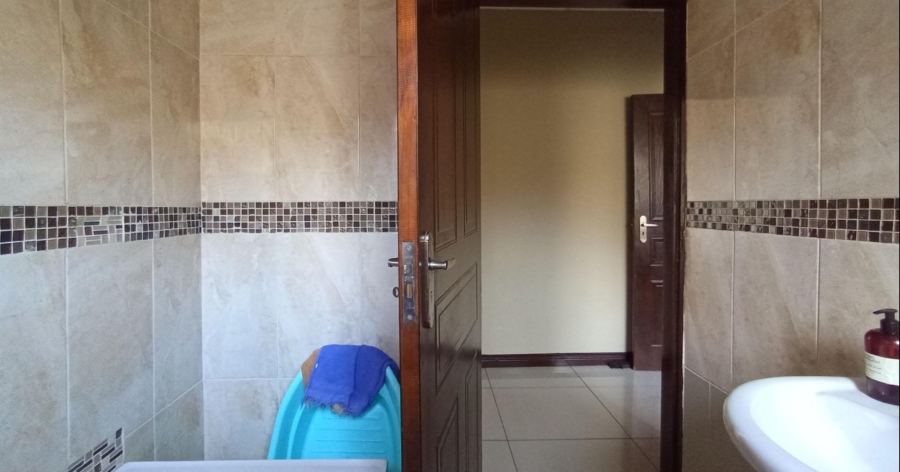 3 Bedroom Property for Sale in Thatchfield Glen Gauteng