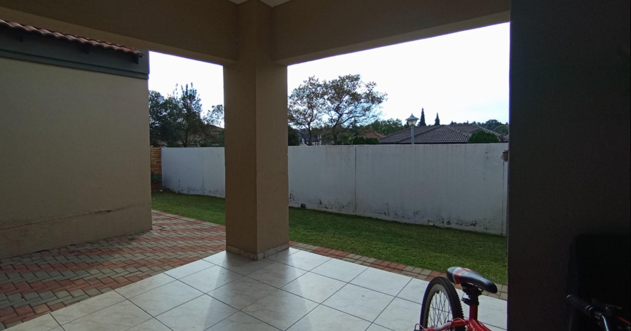 3 Bedroom Property for Sale in Thatchfield Glen Gauteng