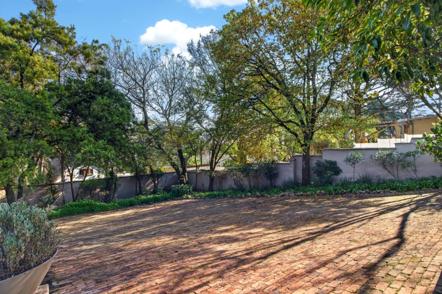 To Let 12 Bedroom Property for Rent in Bryanston Gauteng