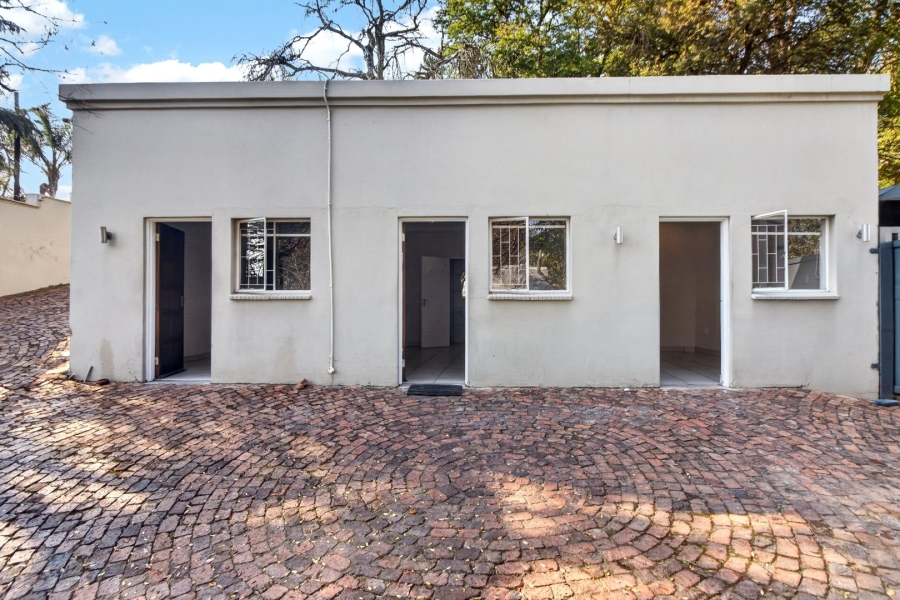 To Let 12 Bedroom Property for Rent in Bryanston Gauteng
