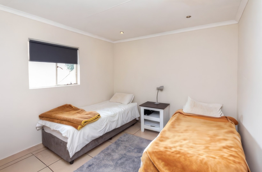 To Let 12 Bedroom Property for Rent in Bryanston Gauteng