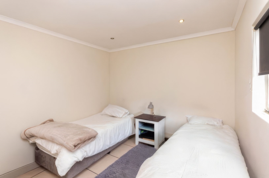 To Let 12 Bedroom Property for Rent in Bryanston Gauteng