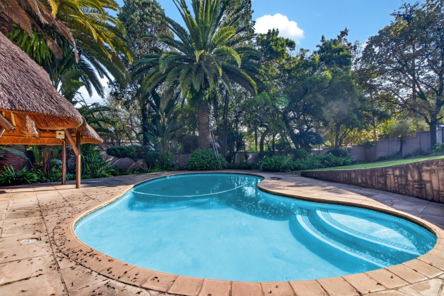 To Let 12 Bedroom Property for Rent in Bryanston Gauteng
