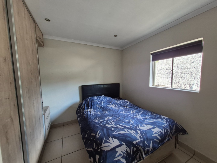To Let 12 Bedroom Property for Rent in Bryanston Gauteng