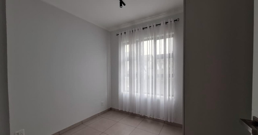 4 Bedroom Property for Sale in Broadacres Gauteng