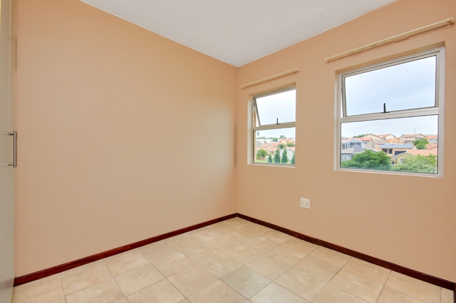 To Let 2 Bedroom Property for Rent in Kosmosdal Gauteng