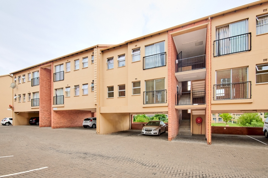 To Let 2 Bedroom Property for Rent in Kosmosdal Gauteng