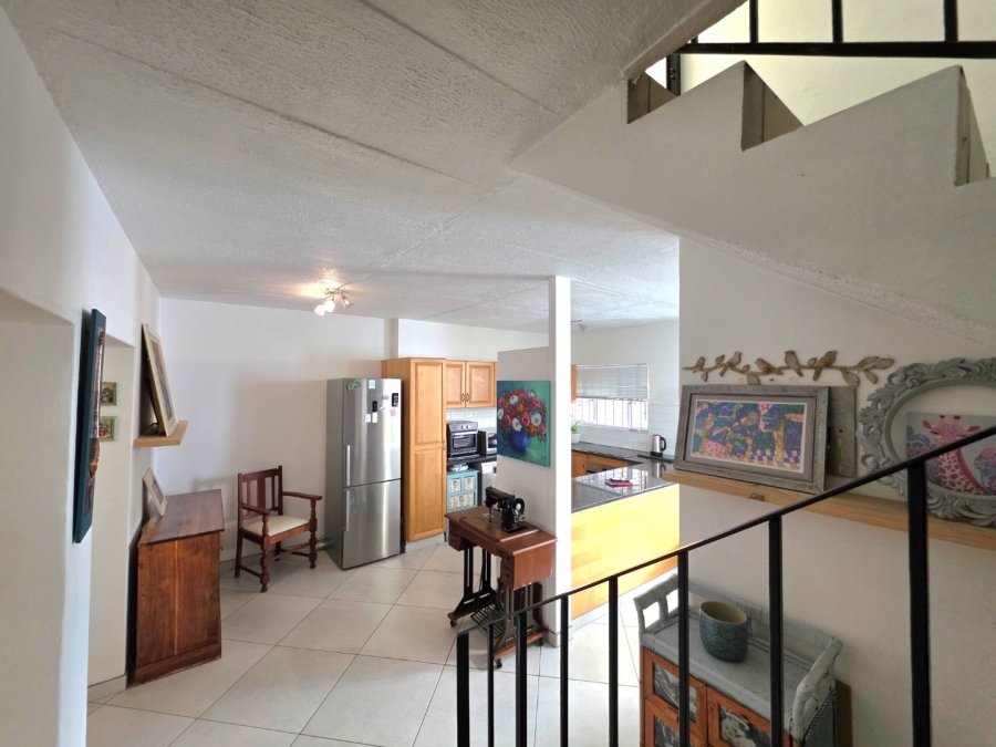 3 Bedroom Property for Sale in La Montagne Gauteng
