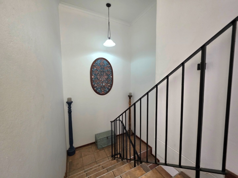 3 Bedroom Property for Sale in La Montagne Gauteng