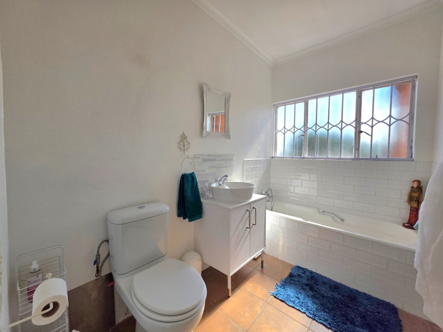 3 Bedroom Property for Sale in La Montagne Gauteng