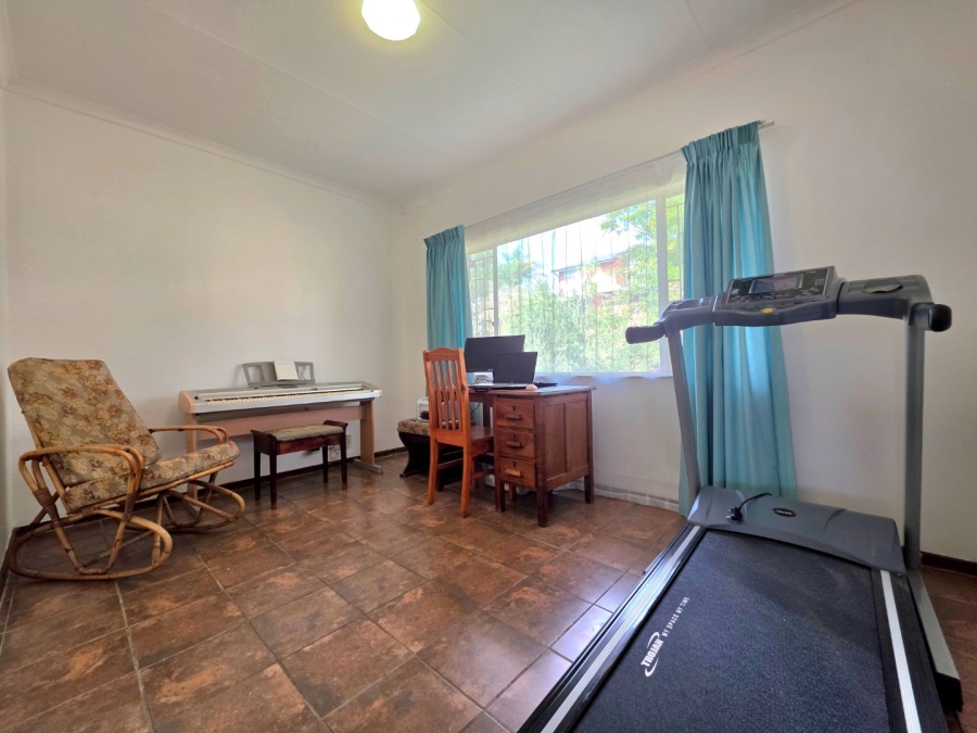 3 Bedroom Property for Sale in La Montagne Gauteng