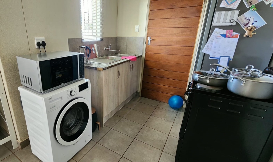 3 Bedroom Property for Sale in Sky City Gauteng