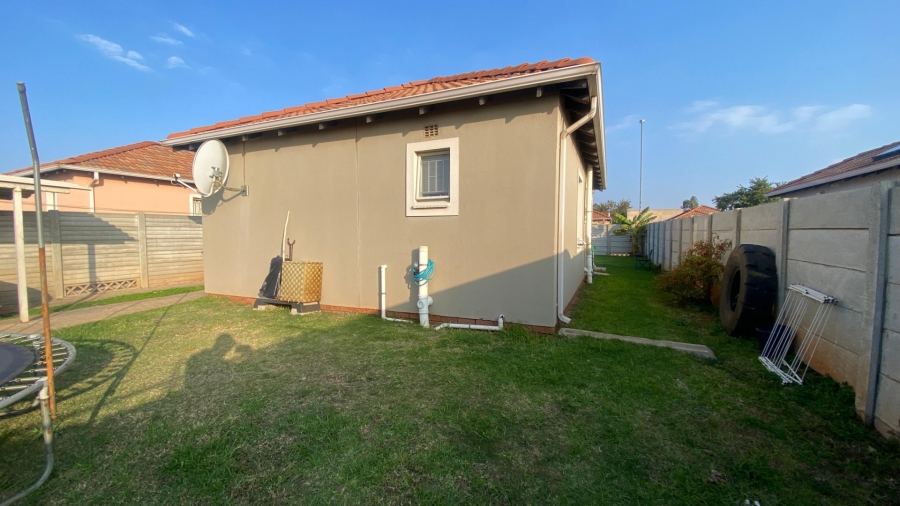 3 Bedroom Property for Sale in Sky City Gauteng