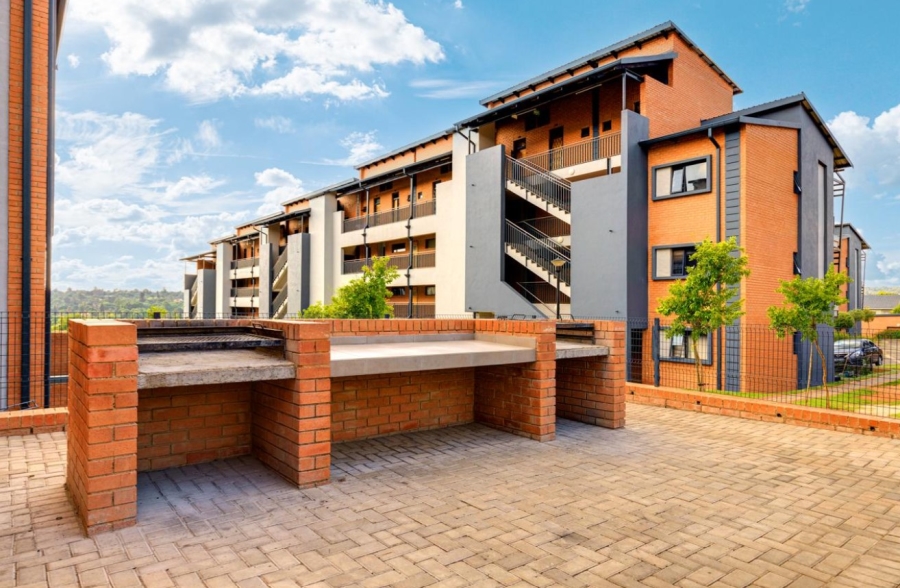 2 Bedroom Property for Sale in Vorna Valley Gauteng
