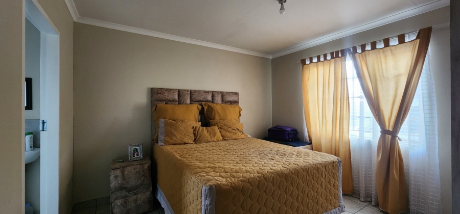 3 Bedroom Property for Sale in Sky City Gauteng