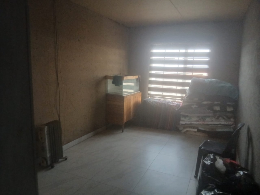 3 Bedroom Property for Sale in Mohlakeng Gauteng