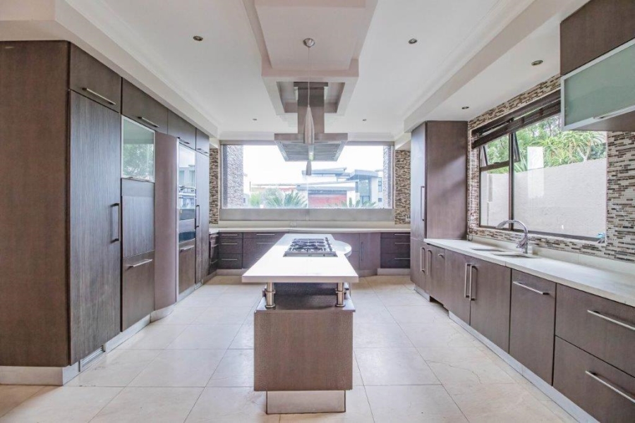 7 Bedroom Property for Sale in Serengeti Lifestyle Estate Gauteng