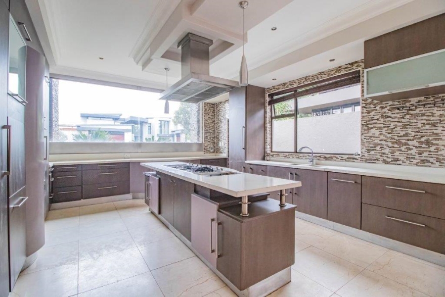 7 Bedroom Property for Sale in Serengeti Lifestyle Estate Gauteng