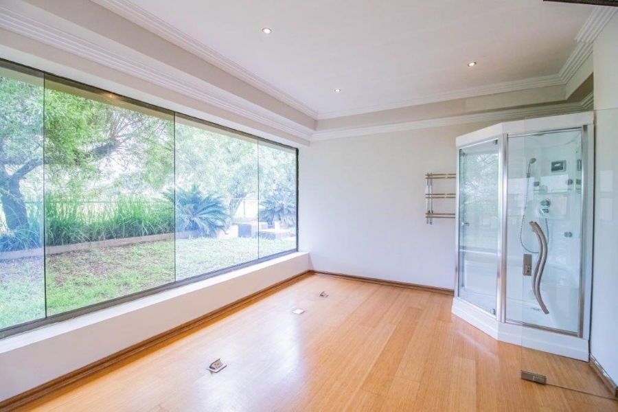 7 Bedroom Property for Sale in Serengeti Lifestyle Estate Gauteng