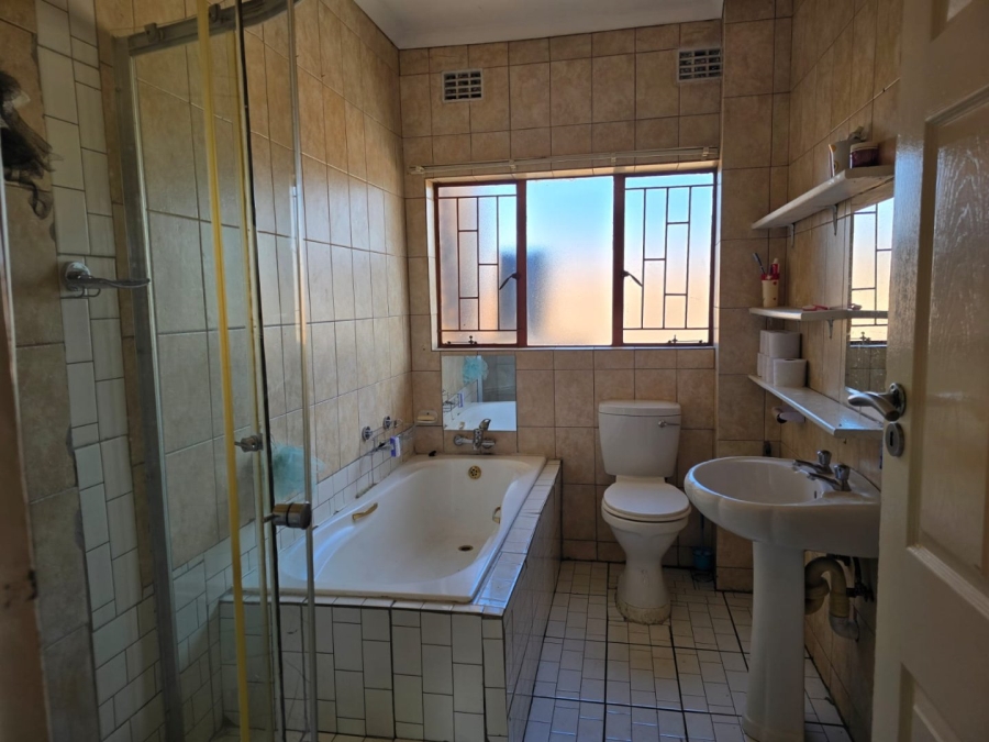 2 Bedroom Property for Sale in Ravensklip Gauteng