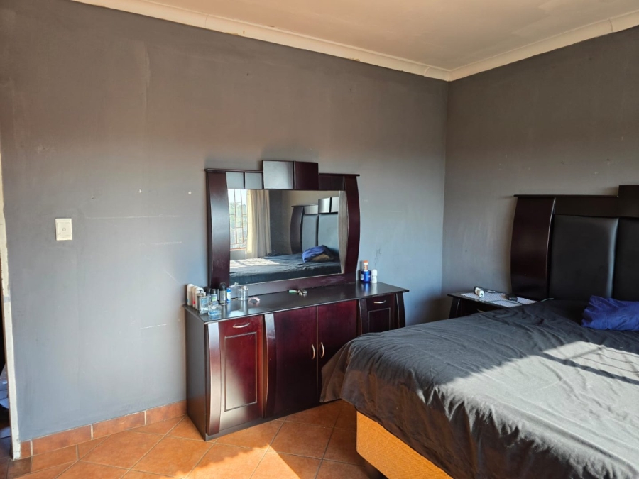 2 Bedroom Property for Sale in Ravensklip Gauteng