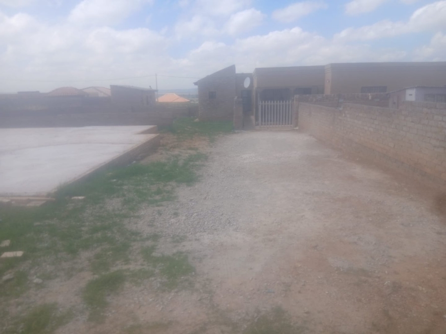 Commercial Property for Sale in Mohlakeng Gauteng