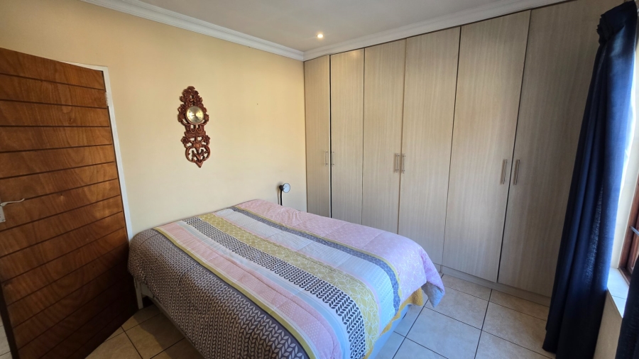 3 Bedroom Property for Sale in Thatchfield Glen Gauteng
