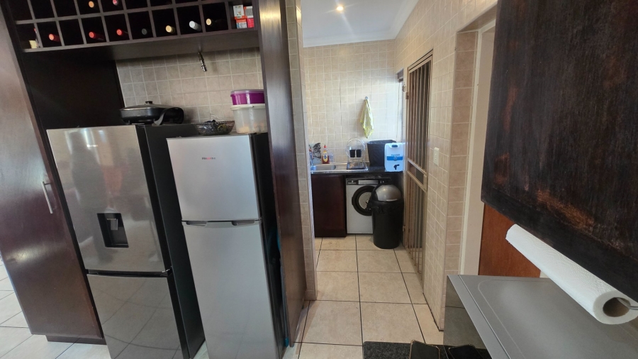 3 Bedroom Property for Sale in Thatchfield Glen Gauteng