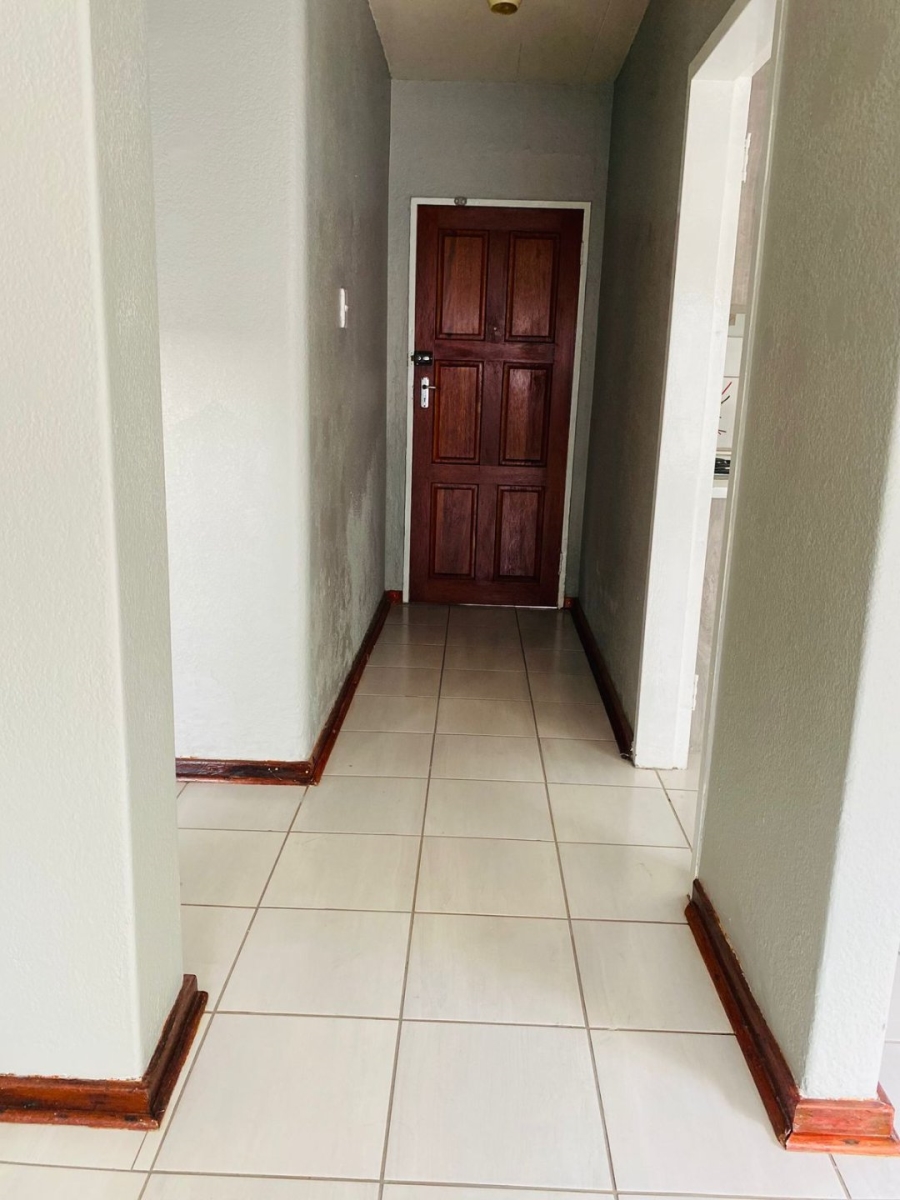 To Let  Bedroom Property for Rent in Primrose Gauteng