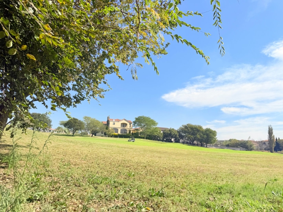 5 Bedroom Property for Sale in Blue Valley Golf Estate Gauteng