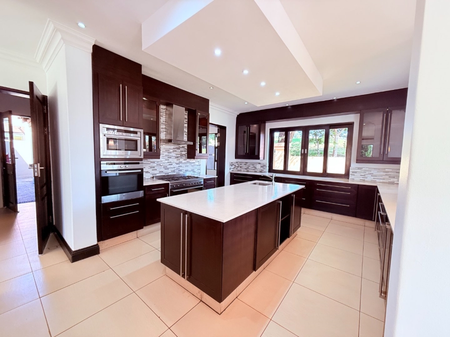 5 Bedroom Property for Sale in Blue Valley Golf Estate Gauteng