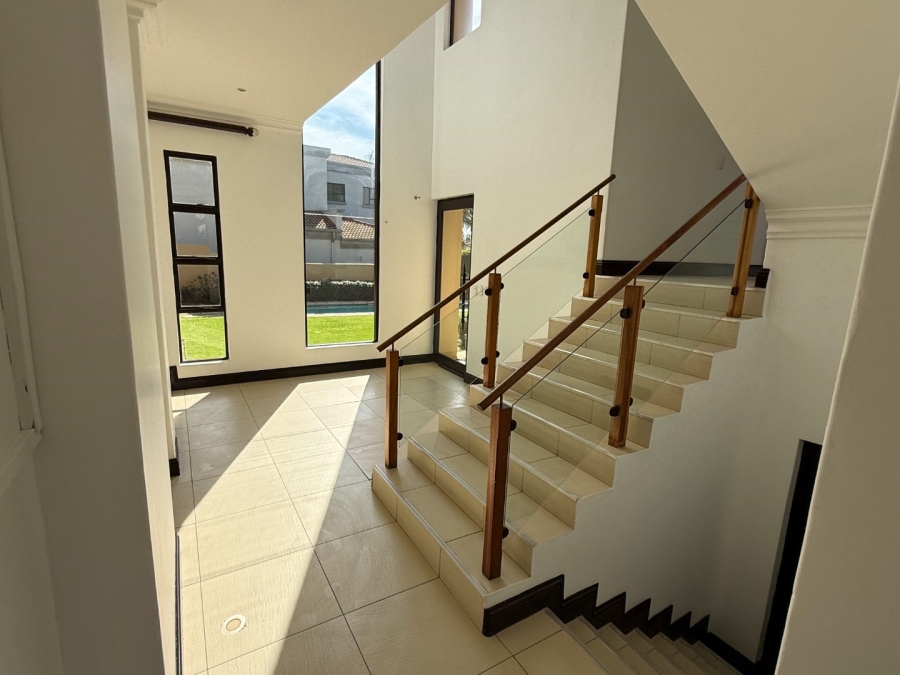 5 Bedroom Property for Sale in Blue Valley Golf Estate Gauteng