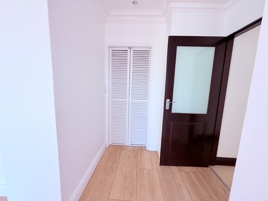 5 Bedroom Property for Sale in Blue Valley Golf Estate Gauteng