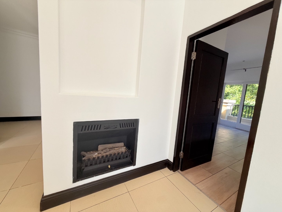 5 Bedroom Property for Sale in Blue Valley Golf Estate Gauteng