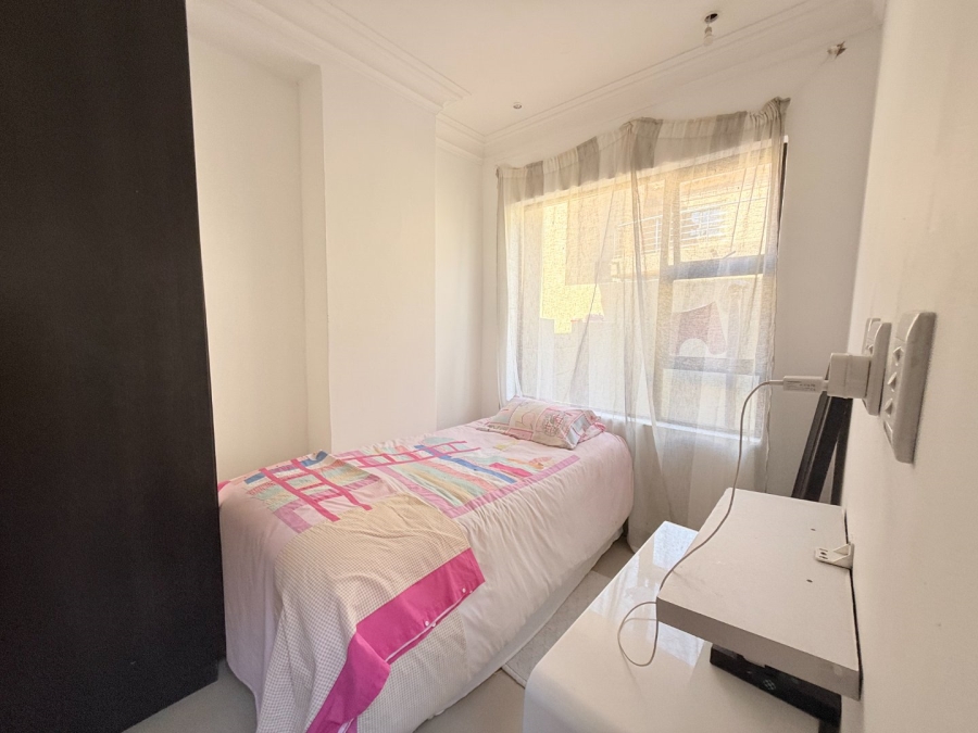 5 Bedroom Property for Sale in Blue Valley Golf Estate Gauteng