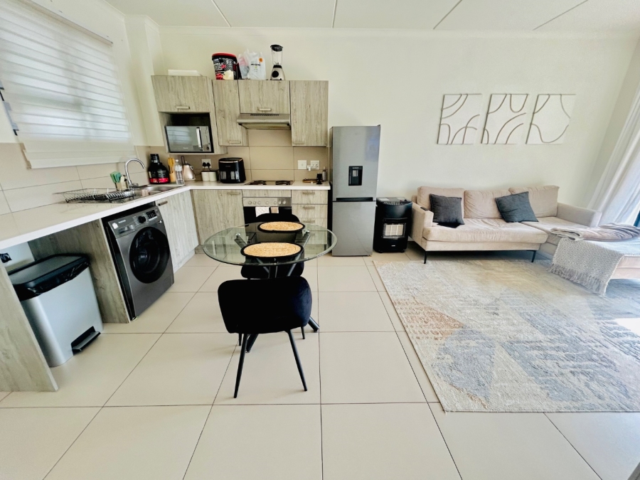 1 Bedroom Property for Sale in Carlswald Gauteng