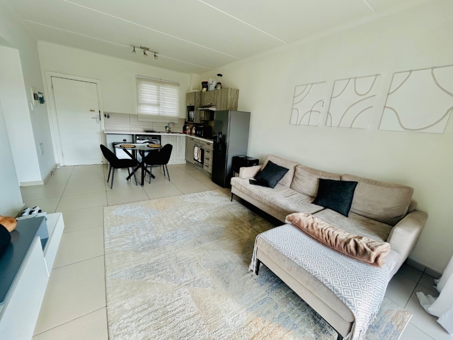 1 Bedroom Property for Sale in Carlswald Gauteng
