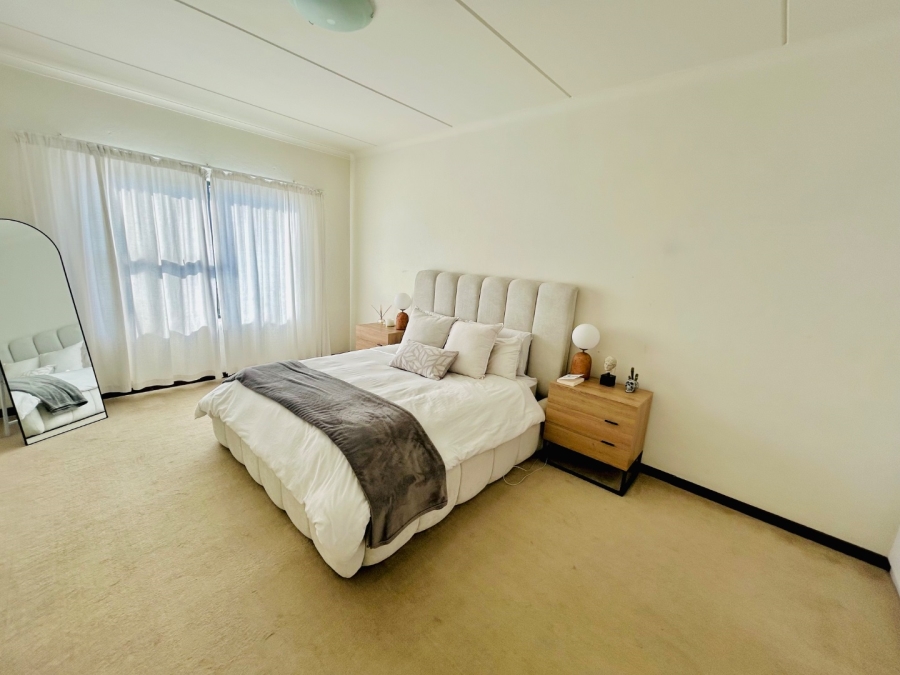 1 Bedroom Property for Sale in Carlswald Gauteng