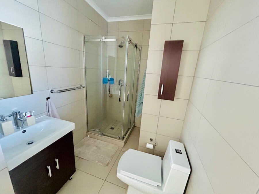 1 Bedroom Property for Sale in Carlswald Gauteng