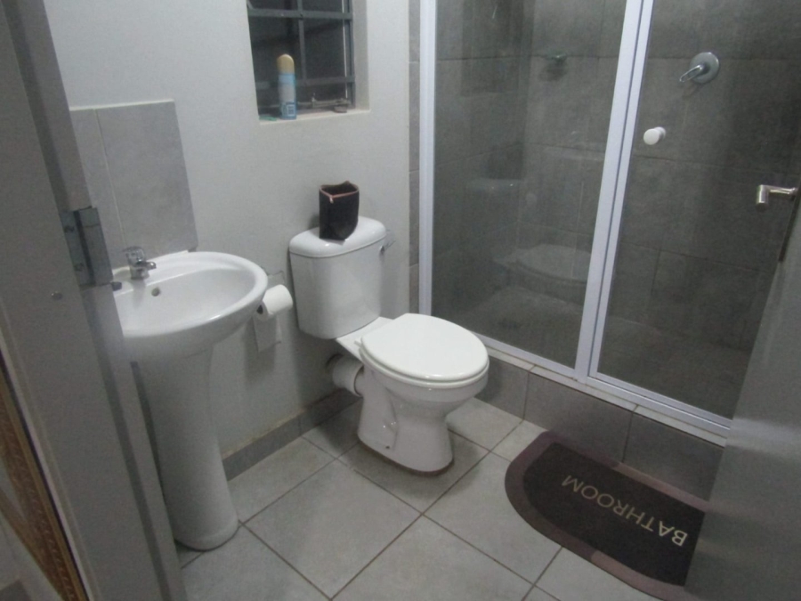 3 Bedroom Property for Sale in Albertsdal Gauteng