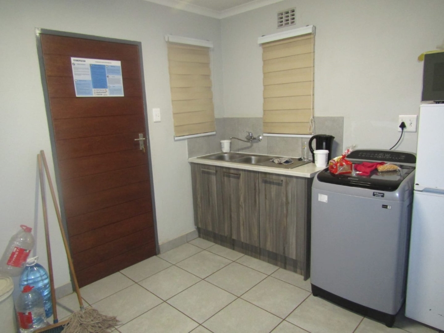3 Bedroom Property for Sale in Albertsdal Gauteng