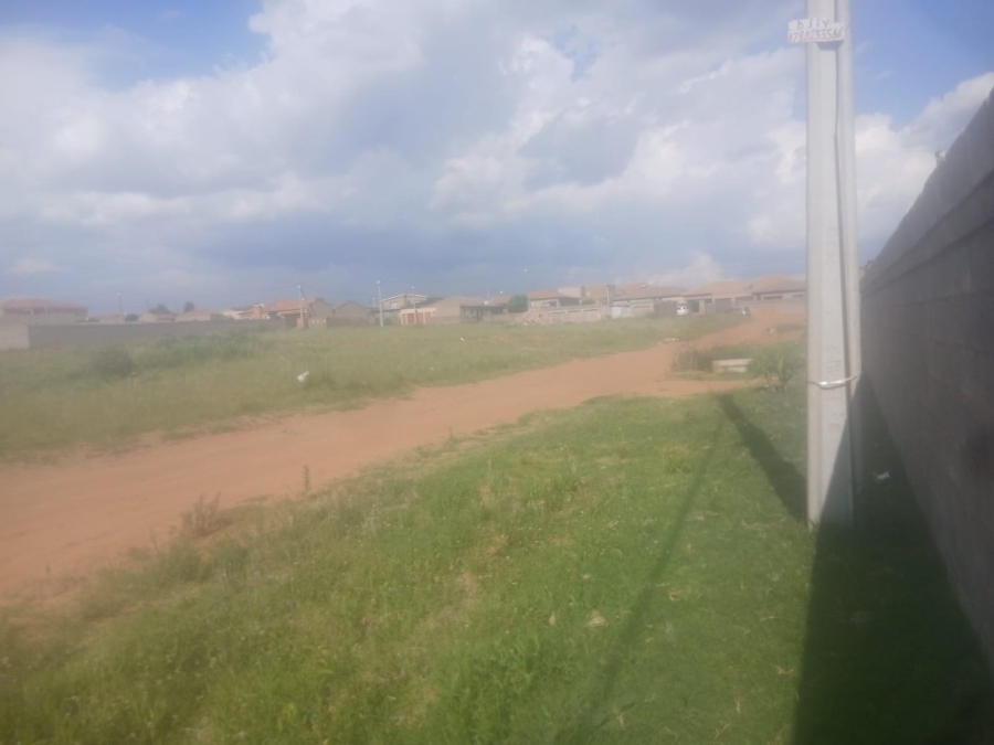 Commercial Property for Sale in Mohlakeng Gauteng