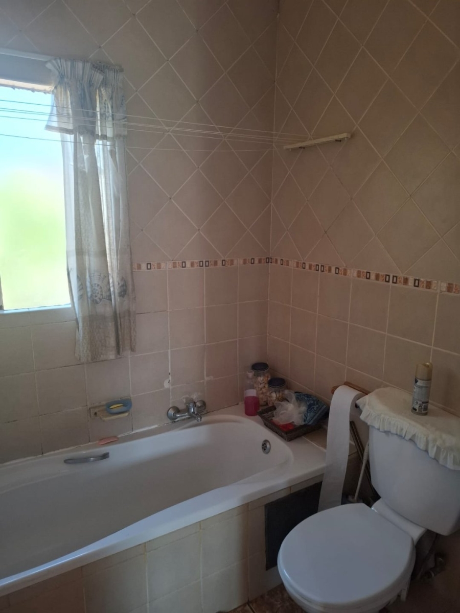 2 Bedroom Property for Sale in Terenure Gauteng