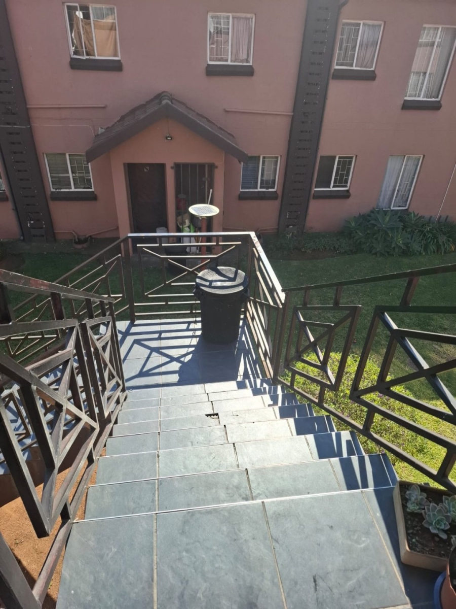 2 Bedroom Property for Sale in Terenure Gauteng