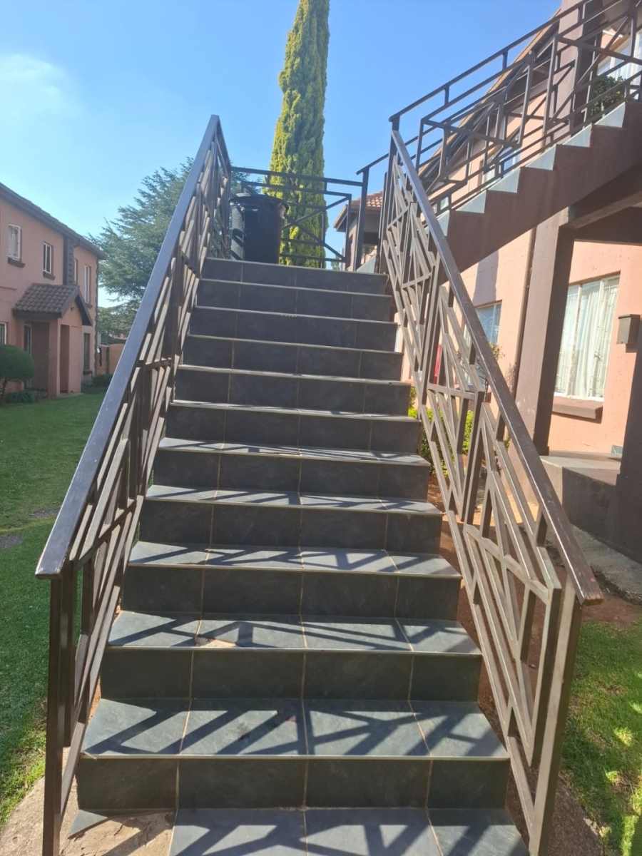 2 Bedroom Property for Sale in Terenure Gauteng