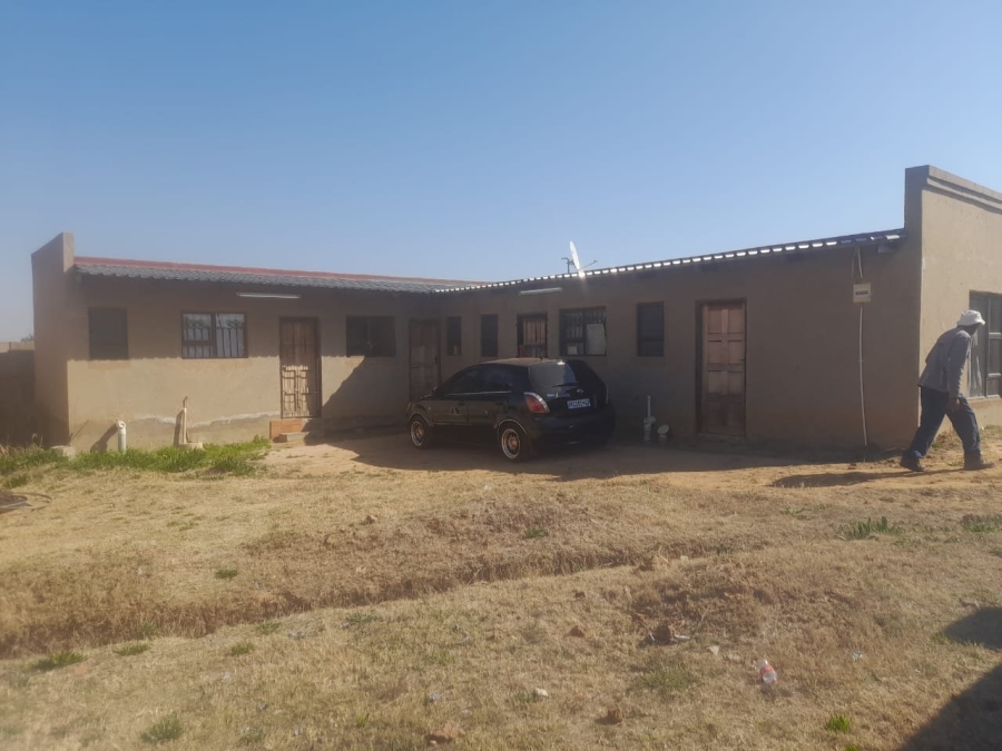 Commercial Property for Sale in Mohlakeng Gauteng