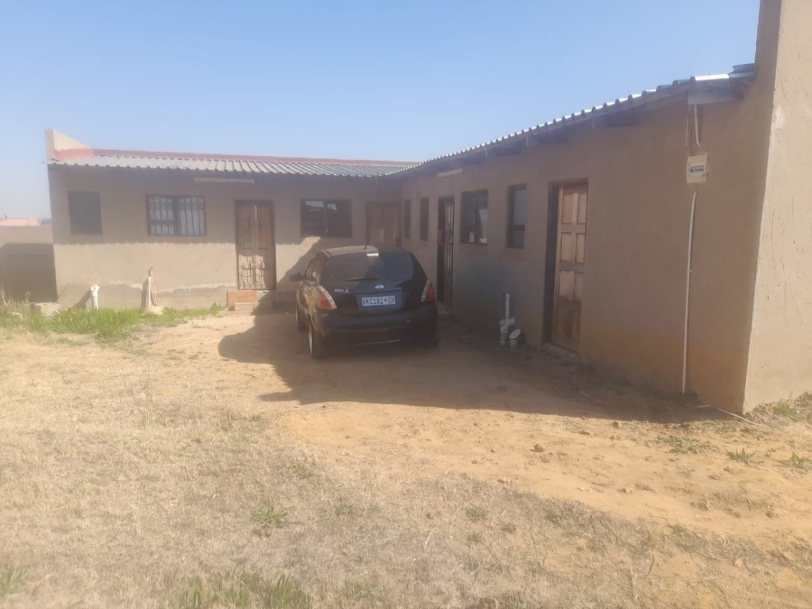 Commercial Property for Sale in Mohlakeng Gauteng